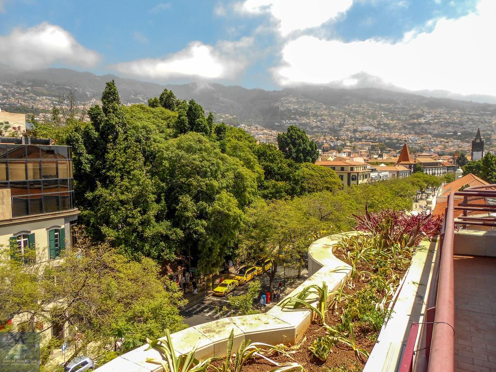 Arriaga Marina Club Apartament Funchal  Buitenkant foto